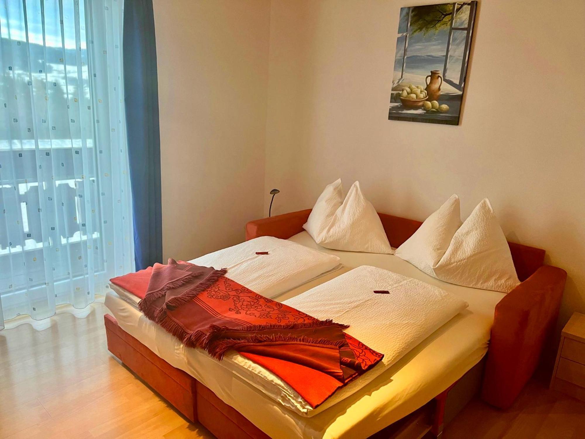 Zur Linde Hotel 3*