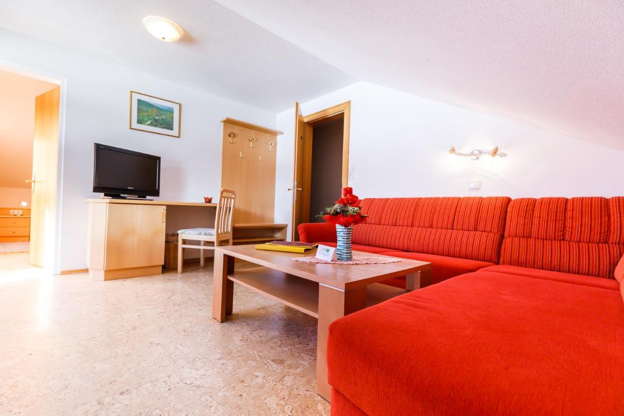 Zur Linde Hotel