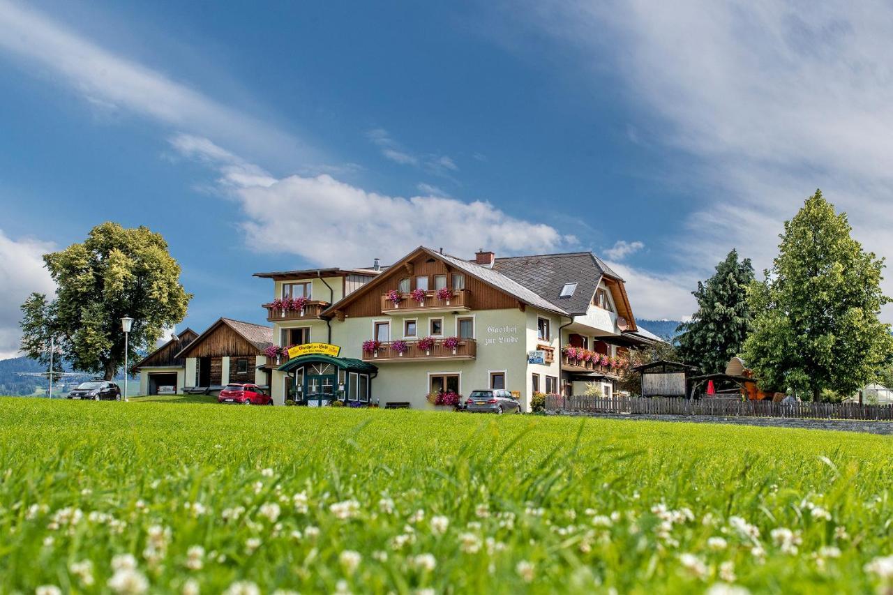 Zur Linde Hotel 3*